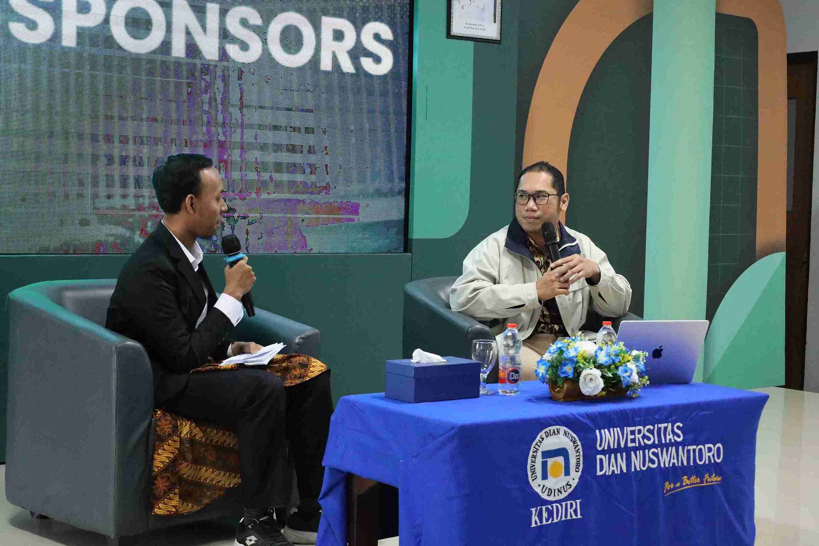 Sesi Seminar 1 - Pemateri Praktisi